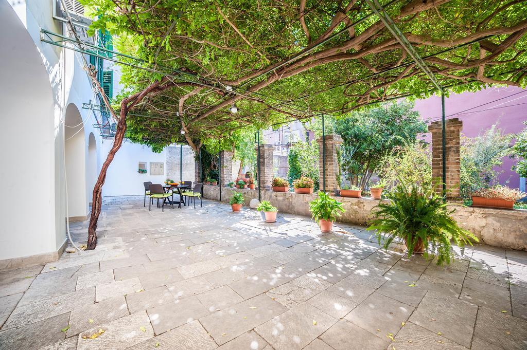 Apartment Heart Of The City Sibenik Ngoại thất bức ảnh